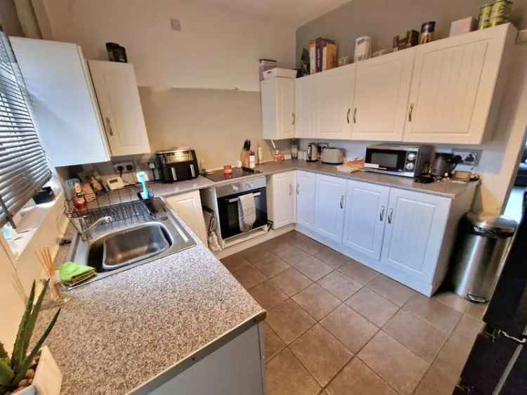 3 Bedroom Mid Terrace House for Sale Bedworth Warwickshire