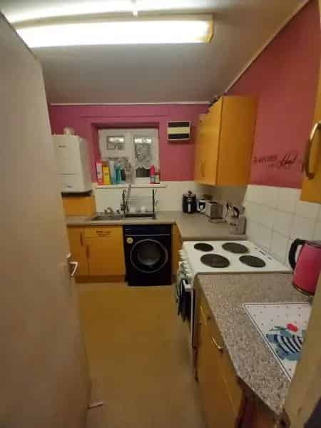 1 Bedroom Flat in Abbey Wood Near Shops and Transport
