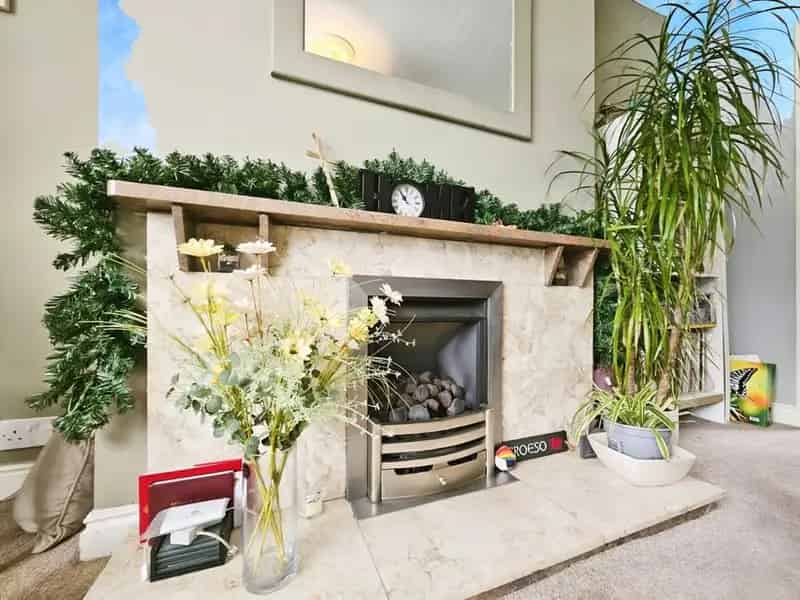 2 Bedroom Semi Detached House for Sale Briercliffe Lancashire
