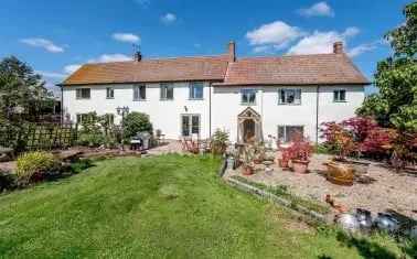 House For Sale in Taunton, England