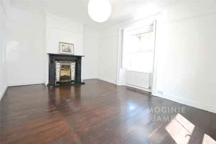3 Bedroom End Terrace House for Sale