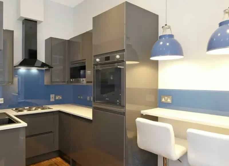 Modern One Bedroom Apartment Near Kensington High Street Tube