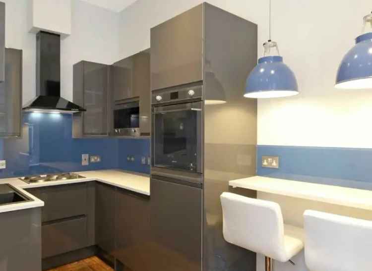 Modern One Bedroom Apartment Near Kensington High Street Tube