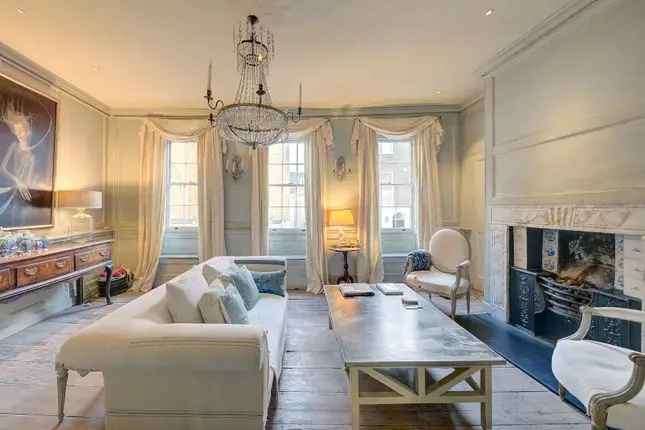 Georgian Townhouse Kensington Grade II Listed 4 Floors