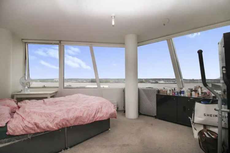 2 Bedroom Flat for Sale Royal Albert Dock Views Liverpool L1