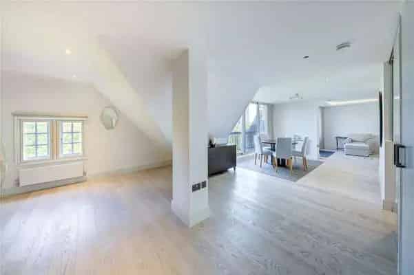 Knightsbridge Duplex Apartment Hyde Park Views 4 Bedrooms 2906 sq ft