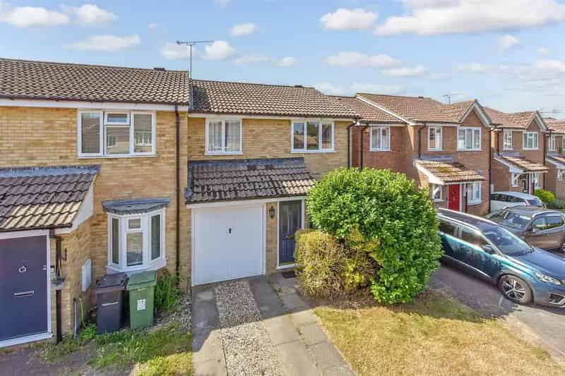 3 Bedroom End Terrace House for Sale in Harrietsham