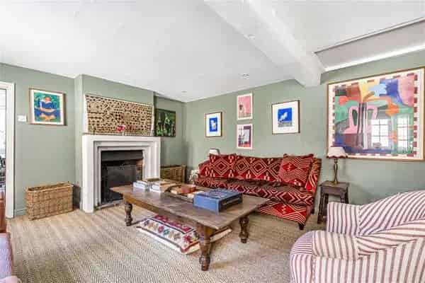 4 Bedroom Renovated Period Cottage Blakesley