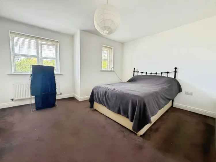 2 Bedroom Apartment for Sale Tamworth - No Onward Chain