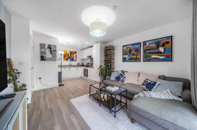 1 Bed Flat for Sale in Grosvenor Court