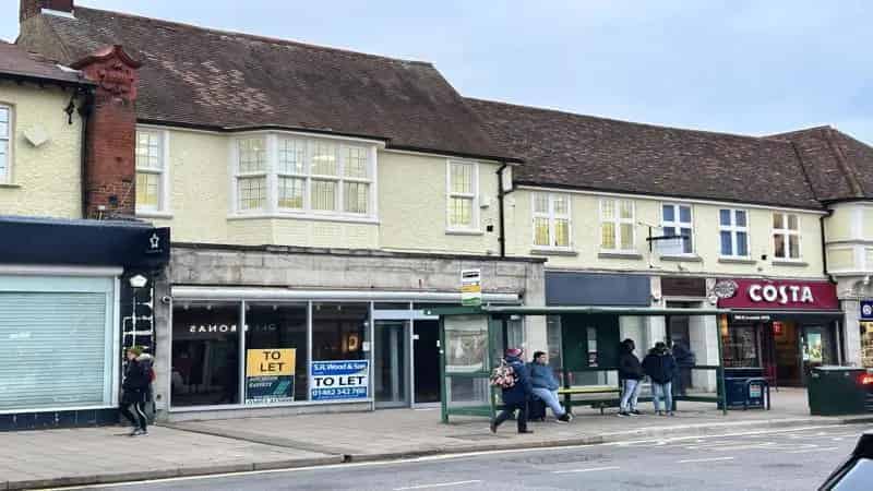 Retail Space To Let in Hitchin Town Centre