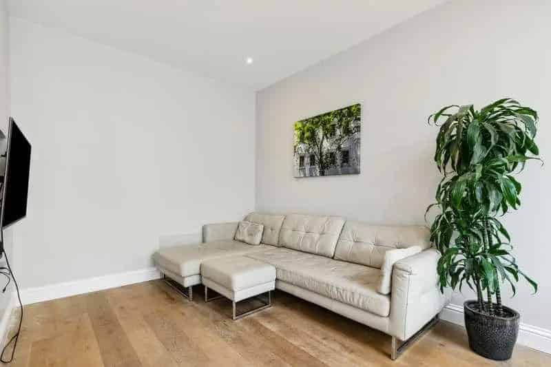4 Bed House for Sale Furzedown