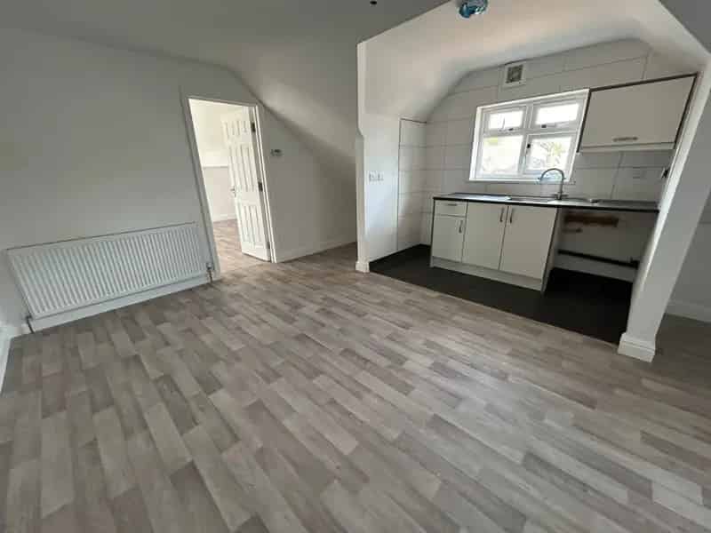 Brand New Apartments Available End of July Zero Deposit Option