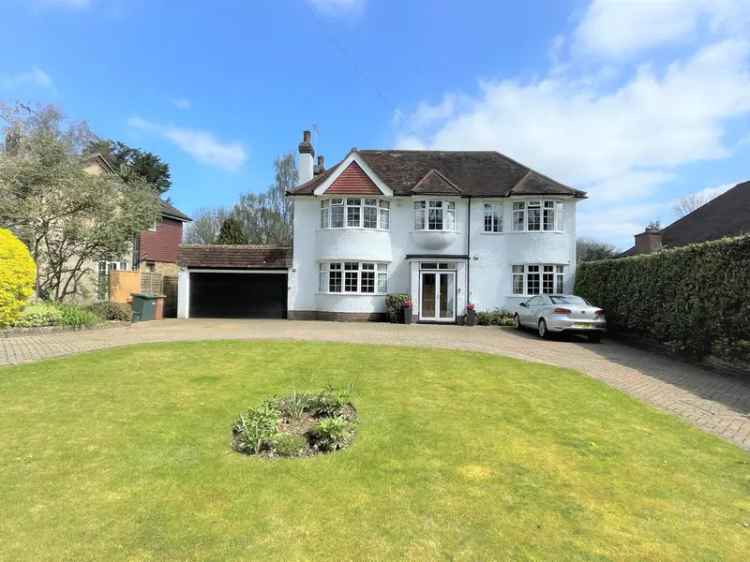 Four Bedroom Detached House for Sale in Kingswood