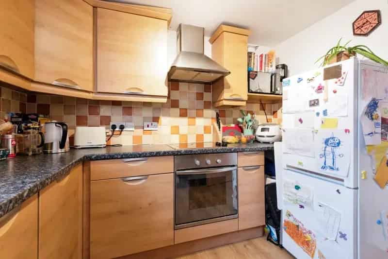 Two Bedroom Apartment Royston Town Centre Secure Parking
