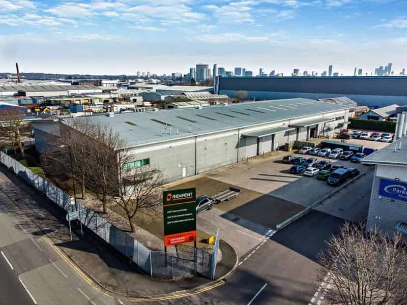 22356 Sq Ft Modern Warehouse Unit To Let