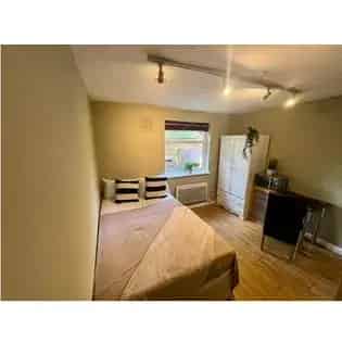 1 Room Studio Flat 34m² in London Chiswick All Bills Included