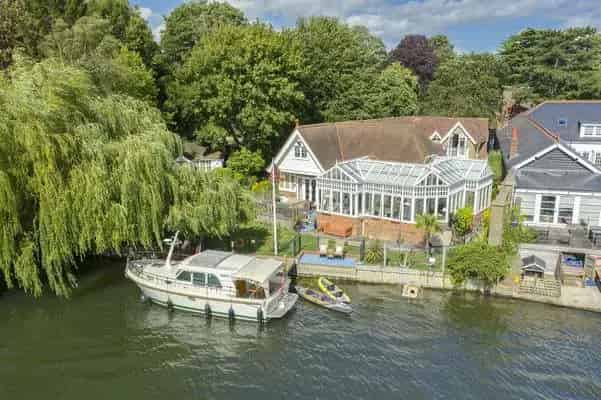 Victorian Riverfront Home in Bourne End
