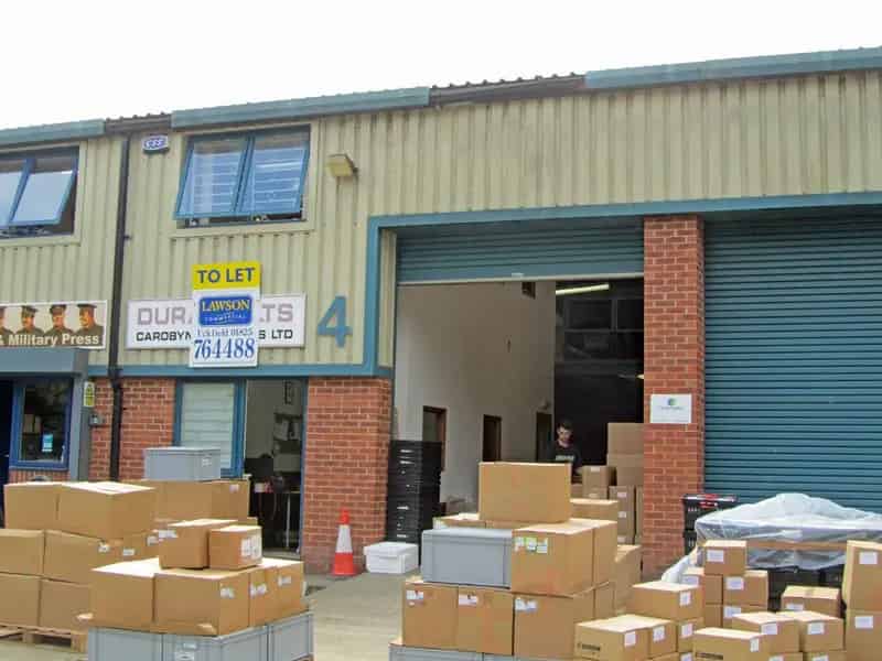 Modern Industrial Unit with Offices and Mezzanine Storage