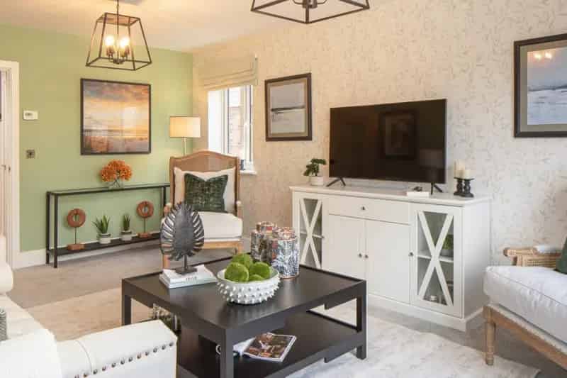 4 Bedroom Detached House for Sale in Oakwood Grove
