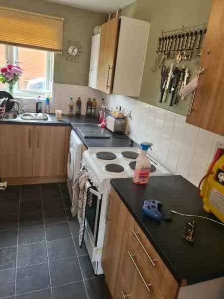  For Rent in Desborough, England