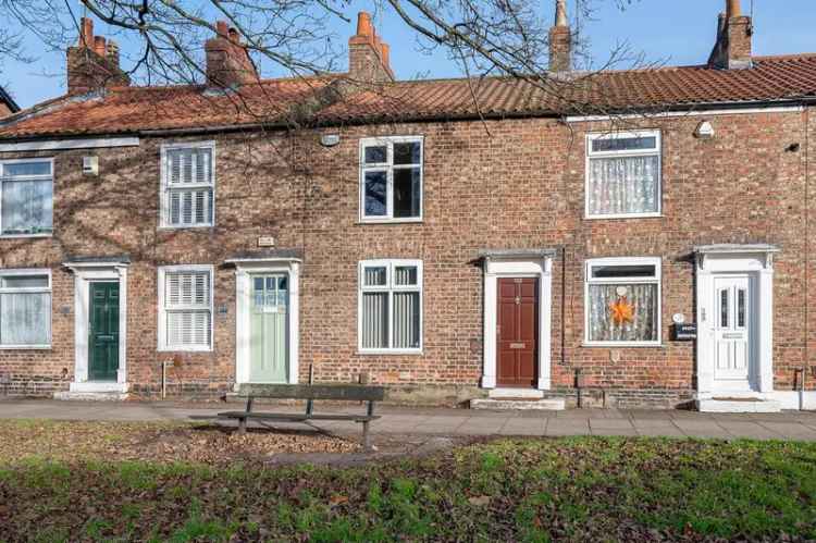 2 bedroom terraced house for sale