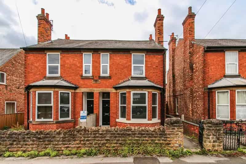 4 Bedroom Student House to Rent Near Nottingham Universities