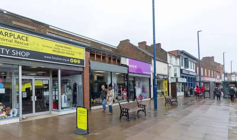 Town Centre Retail Premises 4305 sq ft Class E