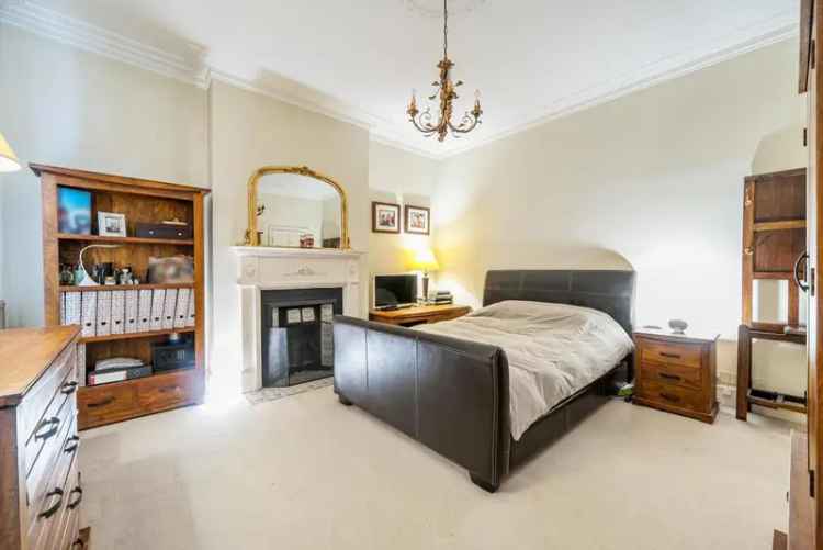 Six Bedroom Family Home West Dulwich Off Street Parking Large Garden