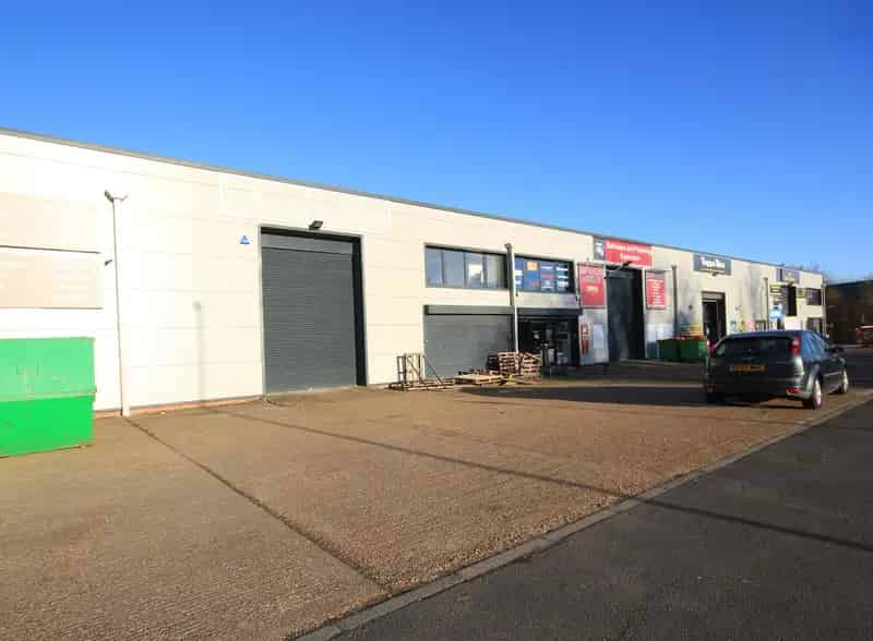 Trade Warehouse Unit To Let A26 Vale Road Tonbridge