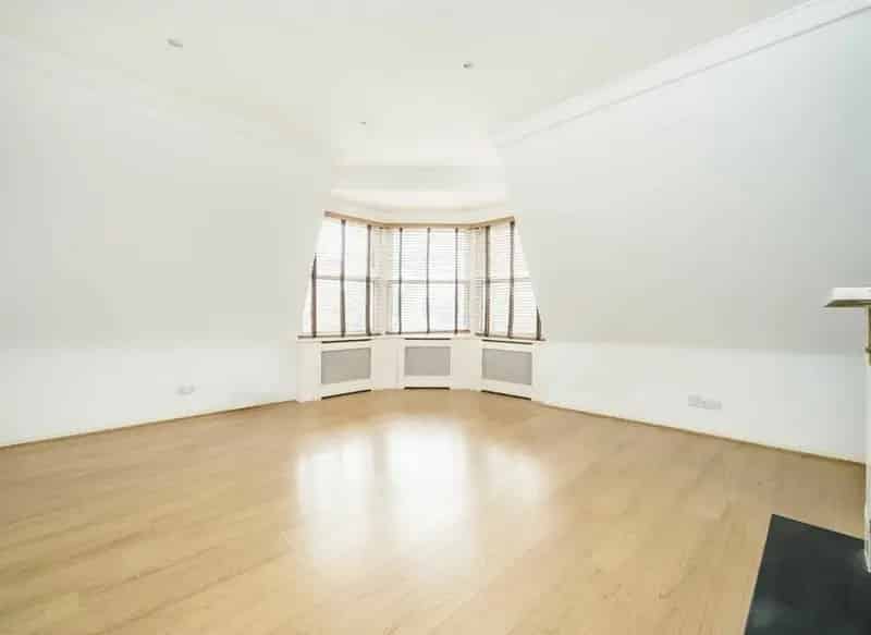 2-Bed Edwardian Flat Conversion Muswell Hill Chain Free