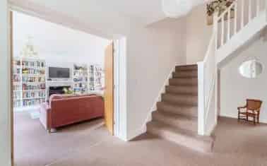 Spacious 4-Bed House Near Bideford Town Centre