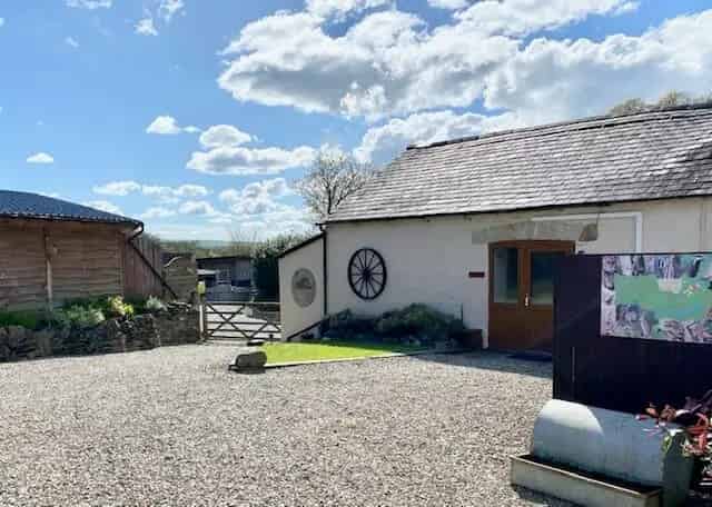 Secluded Farmhouse with Holiday Cottages and 41 Acres