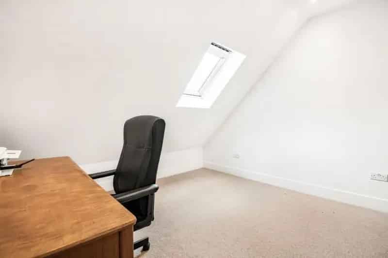 5 Bed Family Home for Sale Near Amenities