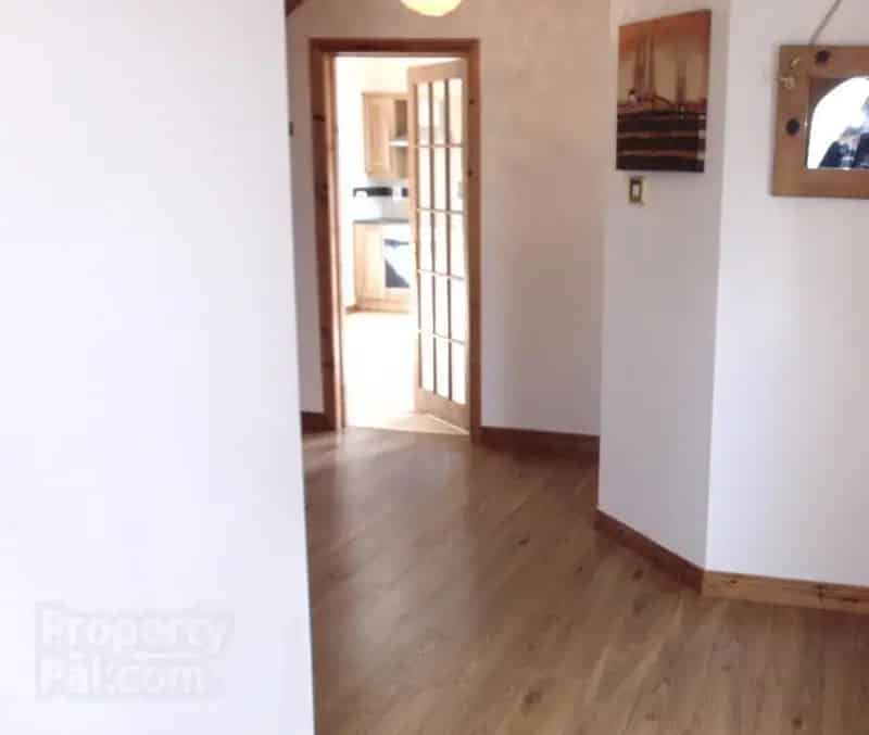 2 Ensuite Bedroom House Unfurnished Oil Heating Off Street Parking