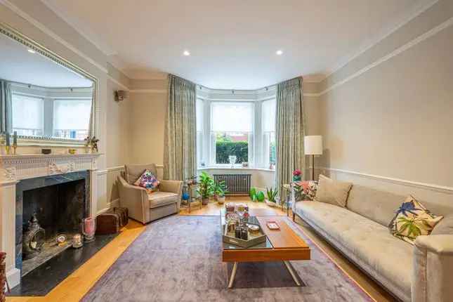 Flat to rent in Chelsea, Chelsea, London SW3