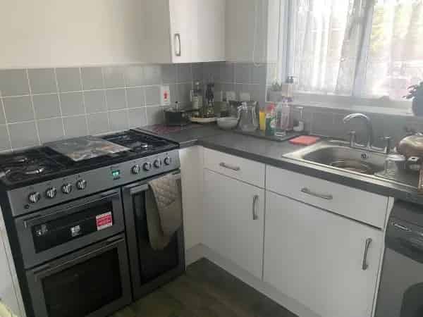 3 Bed End Terrace Council House Swap Near Gatwick