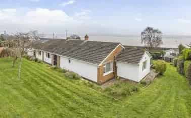 Spacious Detached Bungalow in Cockwood with Estuary Views