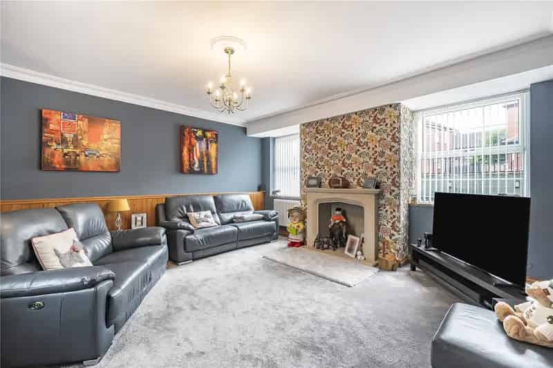 House For Sale , Leeds, England