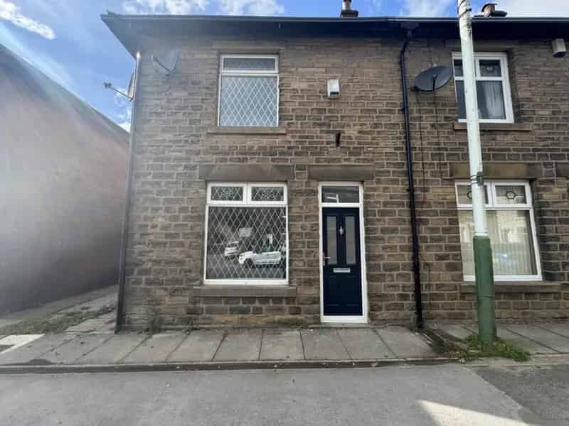 2 bedroom House
 To Rent