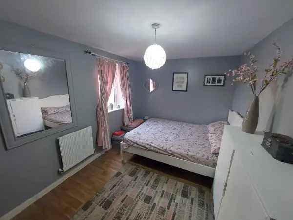 Flat For Rent in Colchester, England