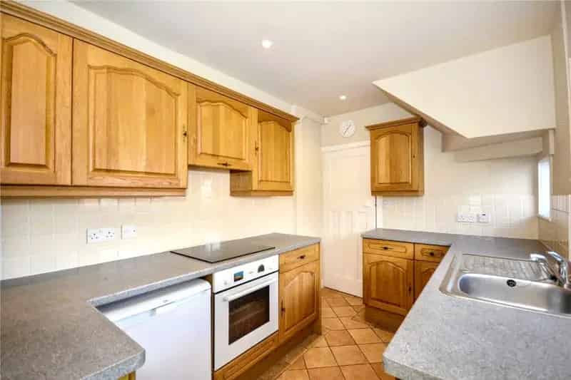 Spacious Semi-Detached House - Modernisation Needed
