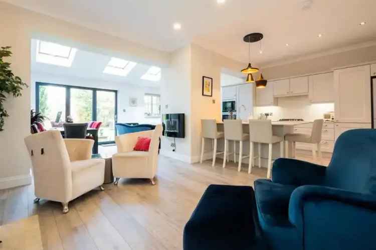 4 Bedroom Semi-Detached House for Sale