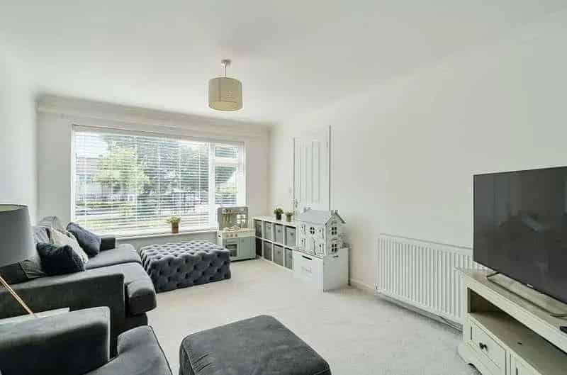3 Bed House for Sale Family Home