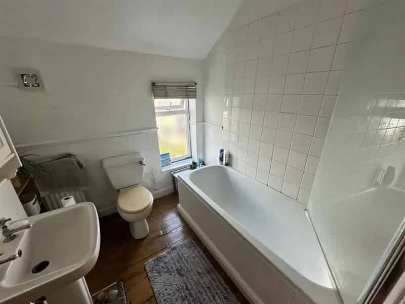 1 Bedroom House Share in St Andrews Near Gloucester Rd