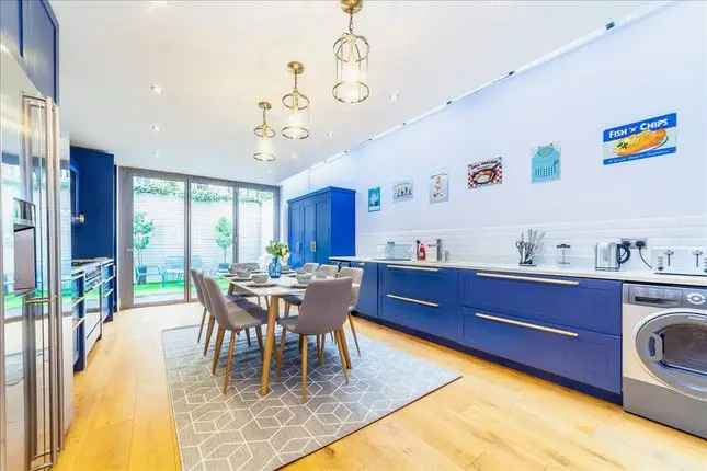 Four Double Bedroom Family Home Fulham SW6