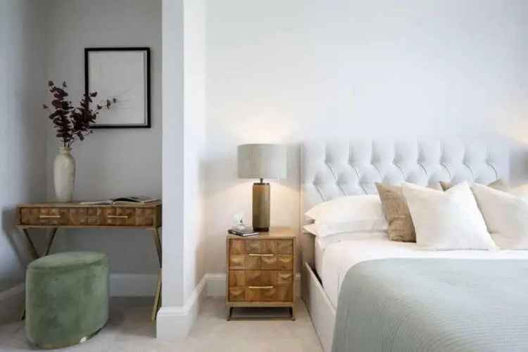 3 Bed Flat for Sale in Notting Hill