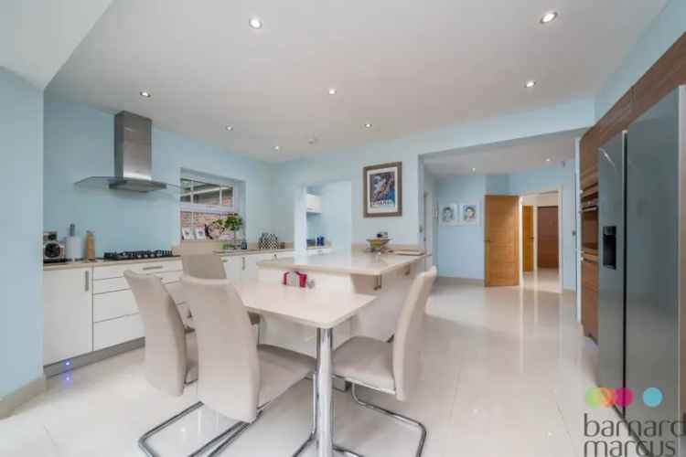 5 Bedroom Family Home Mill Hill Spacious Open Plan Modern