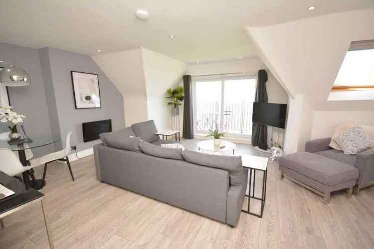 1 Bed Flat for Sale Panoramic Sea Views Top Floor