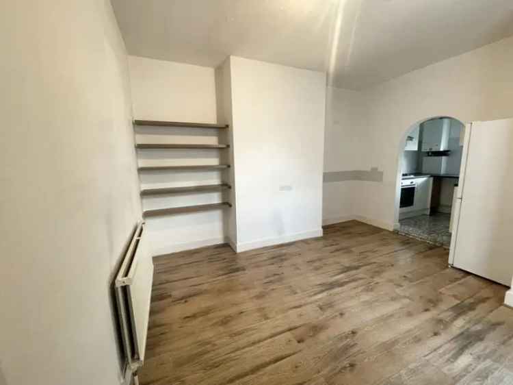 1 Bedroom Flat To Rent Available 10062025